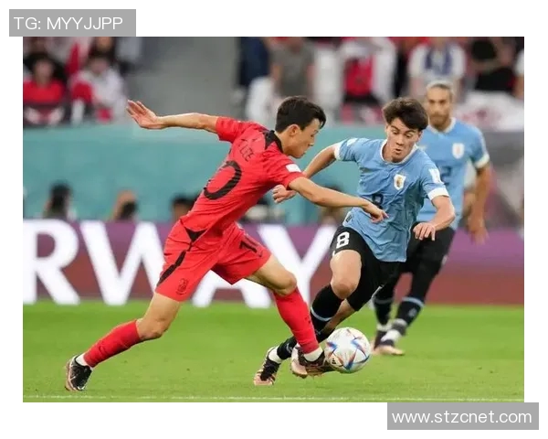 中国与卡塔尔足球友谊赛激战正酣双方互交白卷零比零平局收场